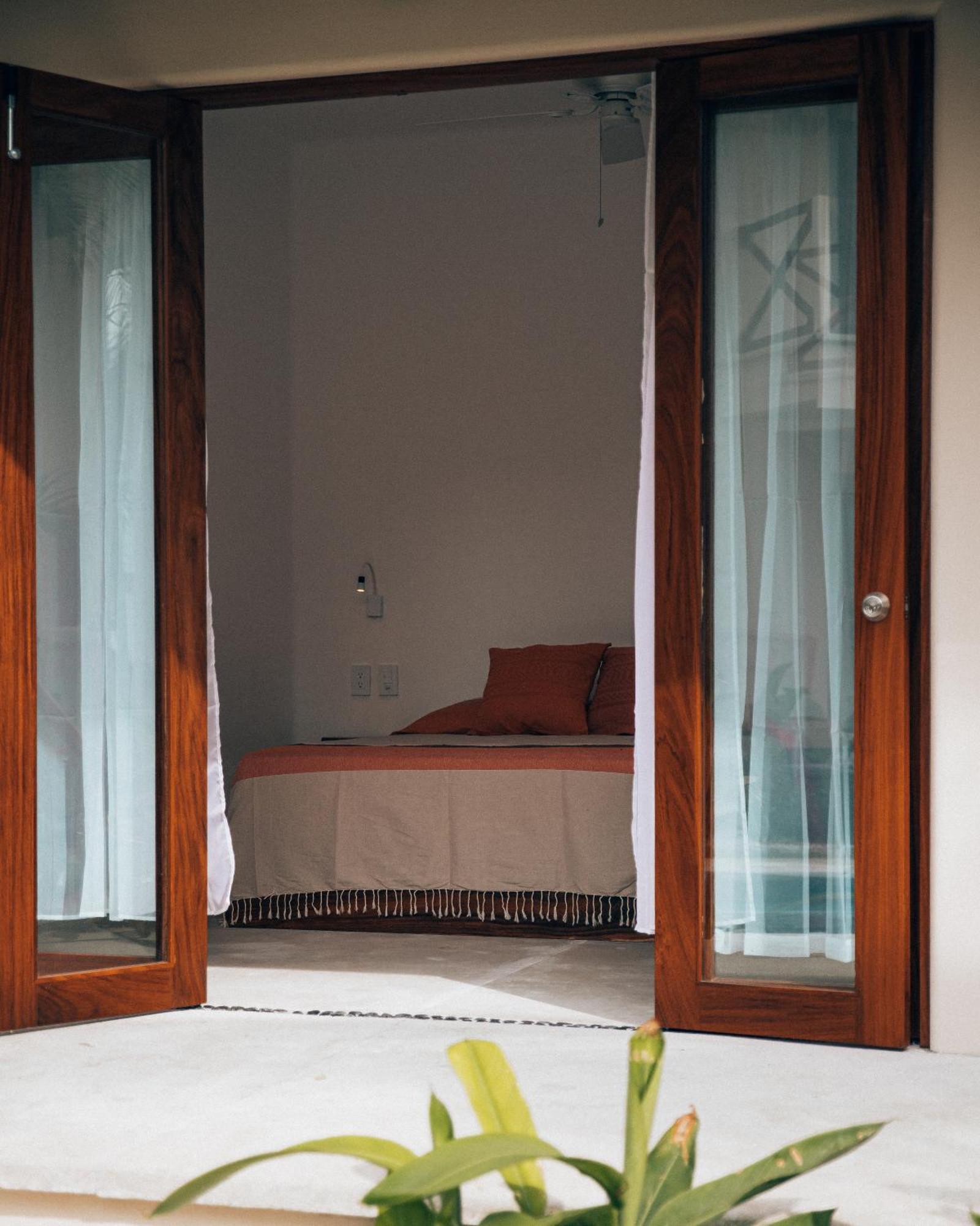 Отель Casa Kuaa Brisas de Zicatela Экстерьер фото